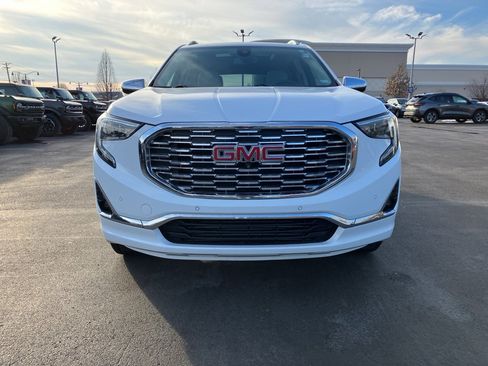 Used 2019 GMC Terrain Denali w/ Advanced Safety Package image 2