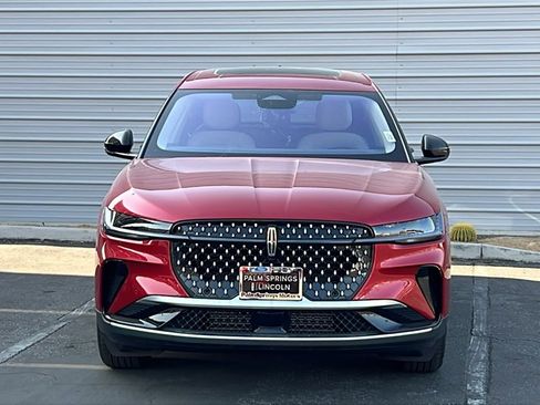 New 2025 Lincoln Nautilus Premier w/ Equipment Group 102A image 2