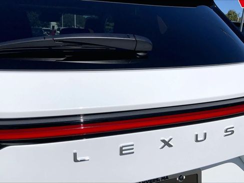 Certified 2026 Lexus NX 450h+ AWD w/ Accessory Package (2T) image 31