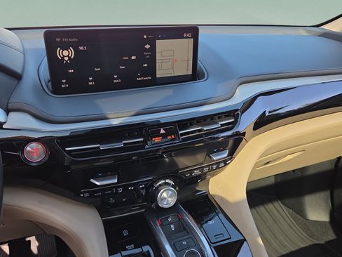 Certified 2024 Acura MDX FWD w/ Technology Package image 25