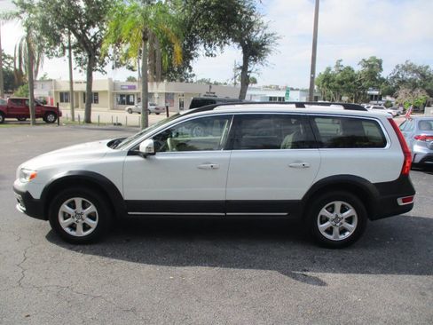 Used 2012 Volvo XC70 3.2 AWD/4WD image 5