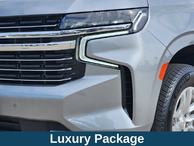 Used 2023 Chevrolet Tahoe LT w/ Luxury Package AWD/4WD image 11