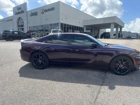 Used 2021 Dodge Charger SXT w/ Blacktop Package RWD image 19