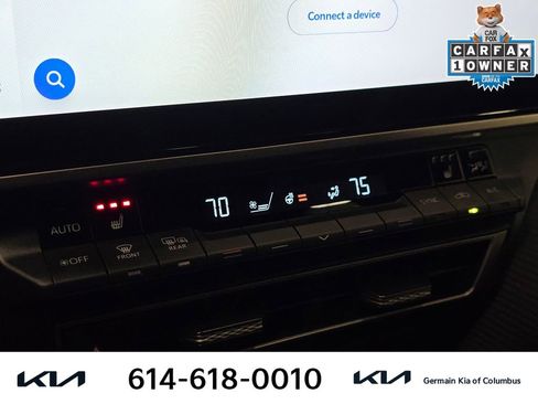 Used 2025 Toyota Camry SE w/ Multimedia Upgrade Package image 32