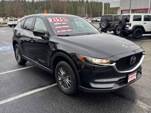 Used 2021 MAZDA CX-5 Touring image 4