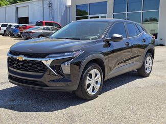 Used 2026 Chevrolet Trax LS FWD video 1