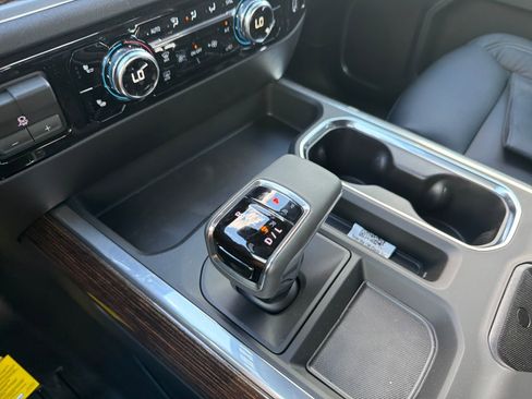 New 2026 GMC Sierra 1500 Elevation AWD/4WD image 16