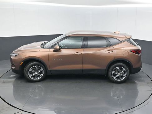 Used 2023 Chevrolet Blazer LT w/ Driver Confidence Package AWD/4WD image 15