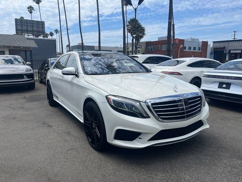 Used 2016 Mercedes-Benz S 550 4MATIC Sedan image 3