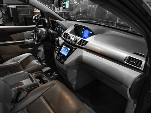 Used 2017 Honda Odyssey EX-L image 15