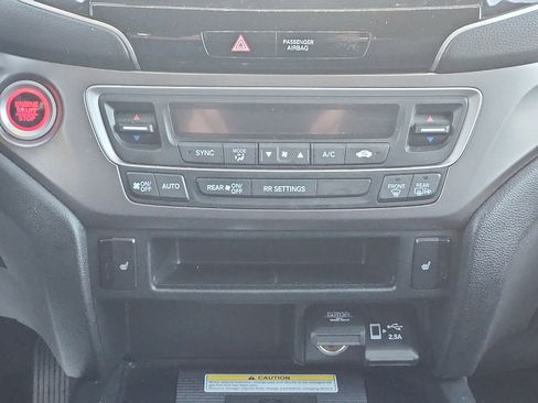 Used 2023 Honda Passport EX-L image 18