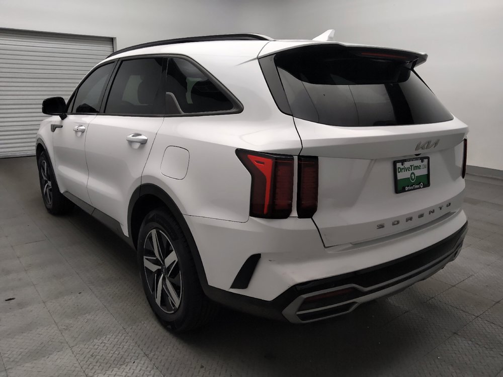 Used 2022 Kia Sorento S w/ Panoramic Sunroof Package FWD image 5