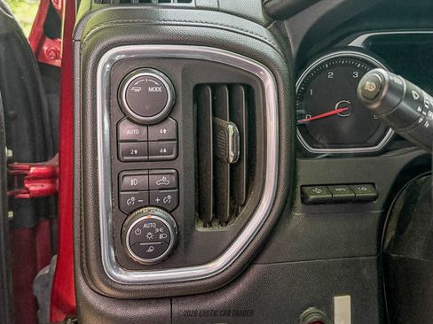 Used 2022 Chevrolet Silverado 3500 High Country AWD/4WD image 18