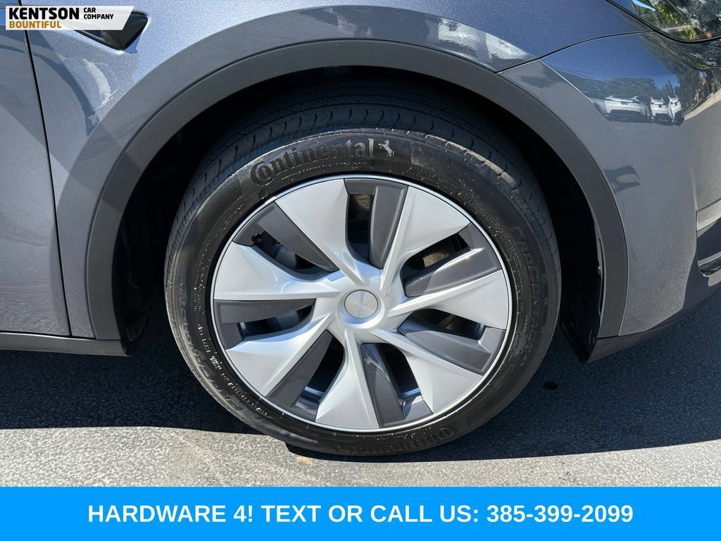Used 2023 Tesla Model Y Long Range AWD/4WD image 13