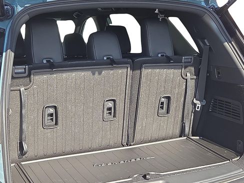 New 2026 Nissan Pathfinder Rock Creek image 9