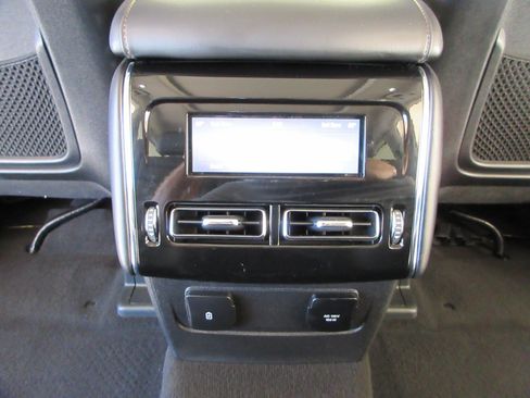 Used 2024 Lincoln Aviator Reserve AWD/4WD image 23