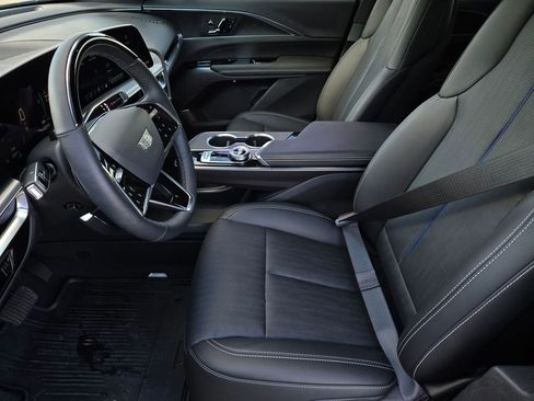 New 2026 Cadillac Lyriq Sport image 11