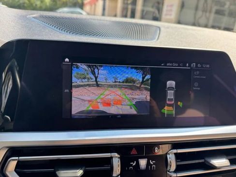 Used 2022 BMW 330i Sedan w/ Driving Assistance Package image 24