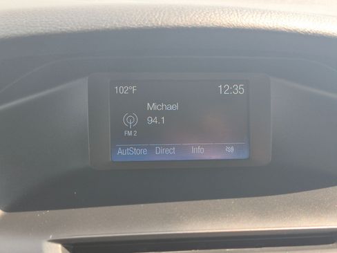 Used 2015 Ford Focus SE w/ SE Cold Weather Package FWD image 21
