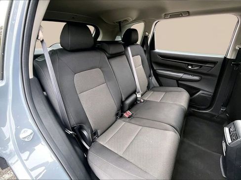 Used 2025 Honda CR-V EX image 19