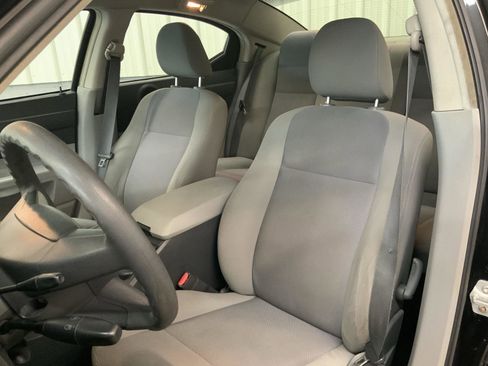 Used 2007 Dodge Charger RWD image 3