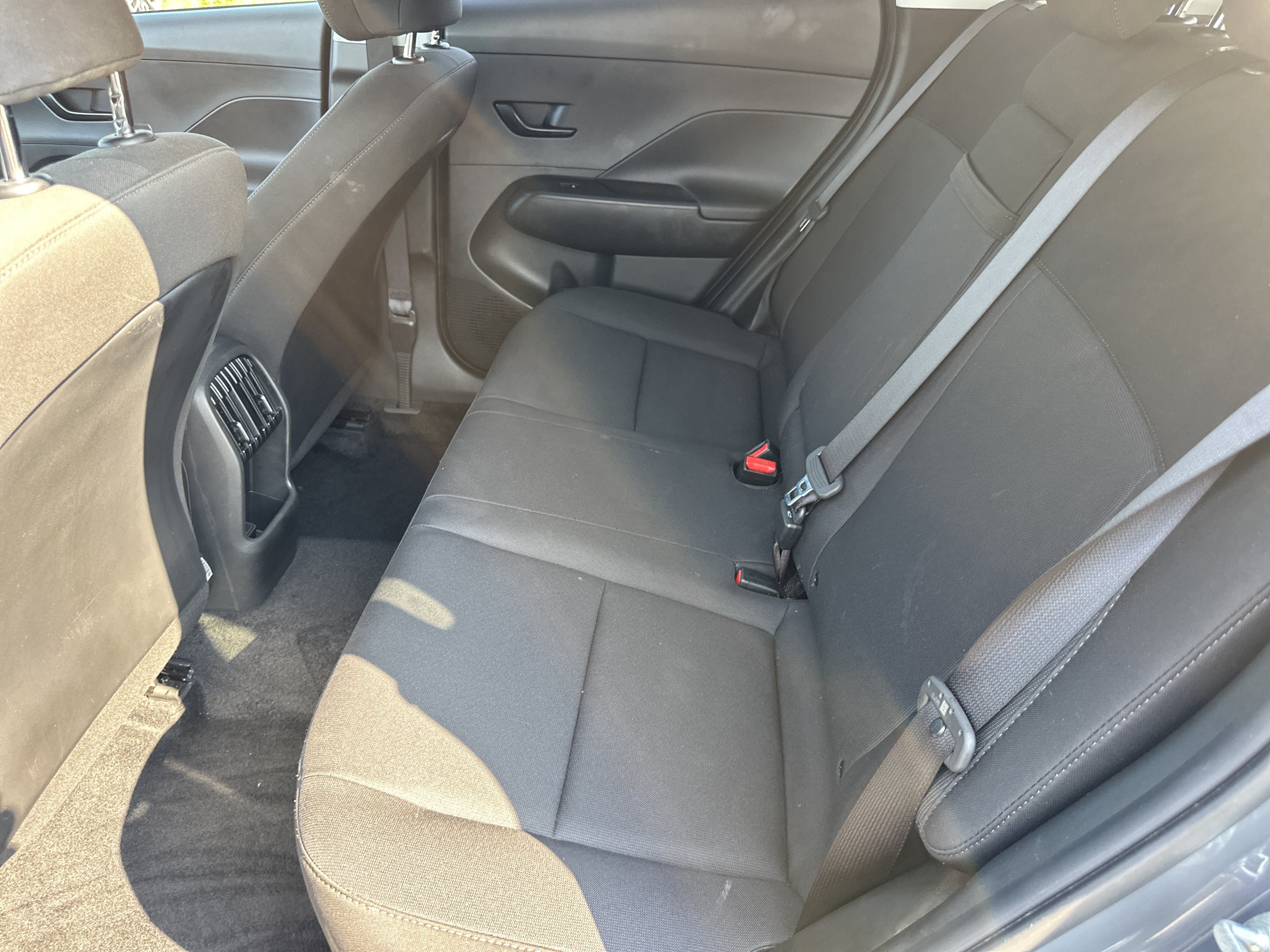 Used 2025 Hyundai Kona SEL FWD image 15