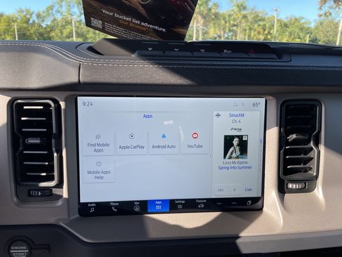 New 2025 Ford Bronco Outer Banks w/ Sasquatch Package image 25