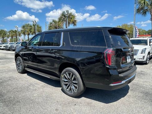 New 2026 Chevrolet Suburban LS w/ LS Custom Edition RWD image 5