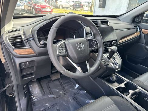 Used 2017 Honda CR-V EX image 2