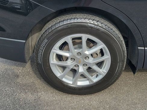 Certified 2024 Chevrolet Equinox LT AWD/4WD image 7