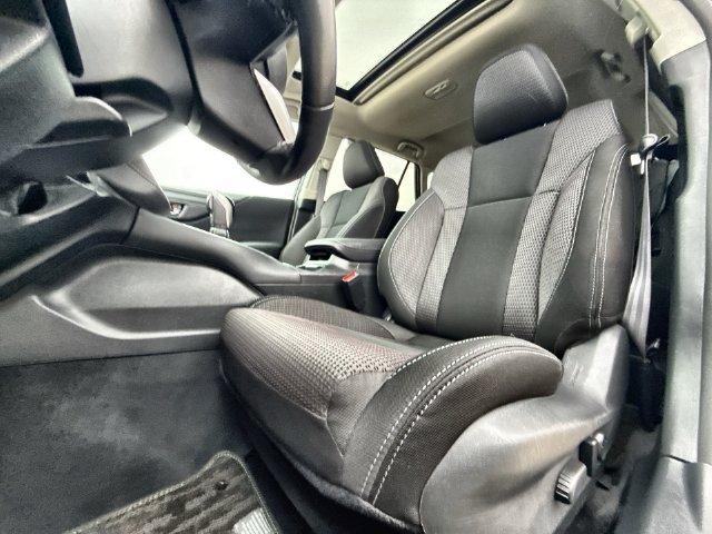 Used 2024 Subaru Outback Premium AWD/4WD image 11