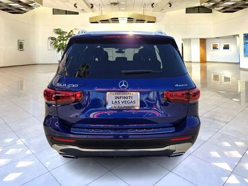 Used 2020 Mercedes-Benz GLB 250 4MATIC image 6