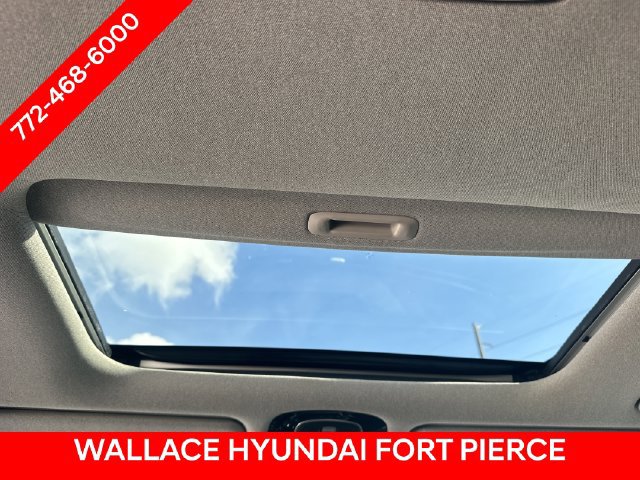 Used 2024 Hyundai Palisade Limited AWD/4WD image 15