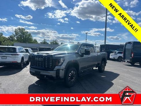 Used 2025 GMC Sierra 3500 Denali Ultimate w/ LPO, GMC Protection Package AWD/4WD image 1