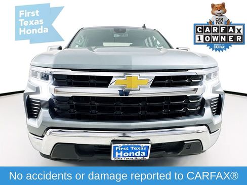 Used 2023 Chevrolet Silverado 1500 LT image 2