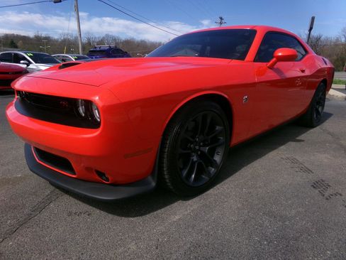 Used 2021 Dodge Challenger R/T Scat Pack w/ Plus Package image 8