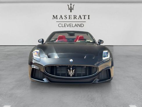 Used 2024 Maserati GranCabrio Trofeo image 3