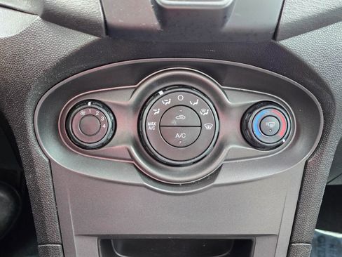 Used 2017 Ford Fiesta S image 19