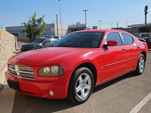 Used 2010 Dodge Charger SXT RWD image 1