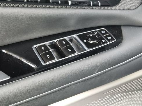 New 2027 Cadillac Optiq V AWD/4WD image 11