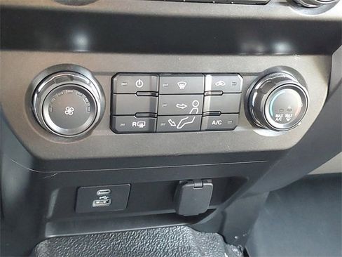 Certified 2021 Ford F350 XLT w/ Tremor Off-Road Package image 24