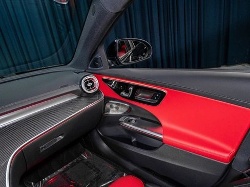 Certified 2026 Mercedes-Benz C 43 AMG 4MATIC Sedan image 23