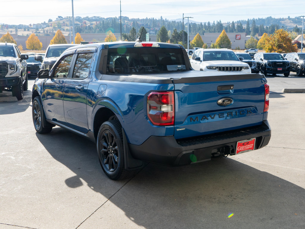 Used 2023 Ford Maverick Lariat w/ Lariat Luxury Package FWD image 5