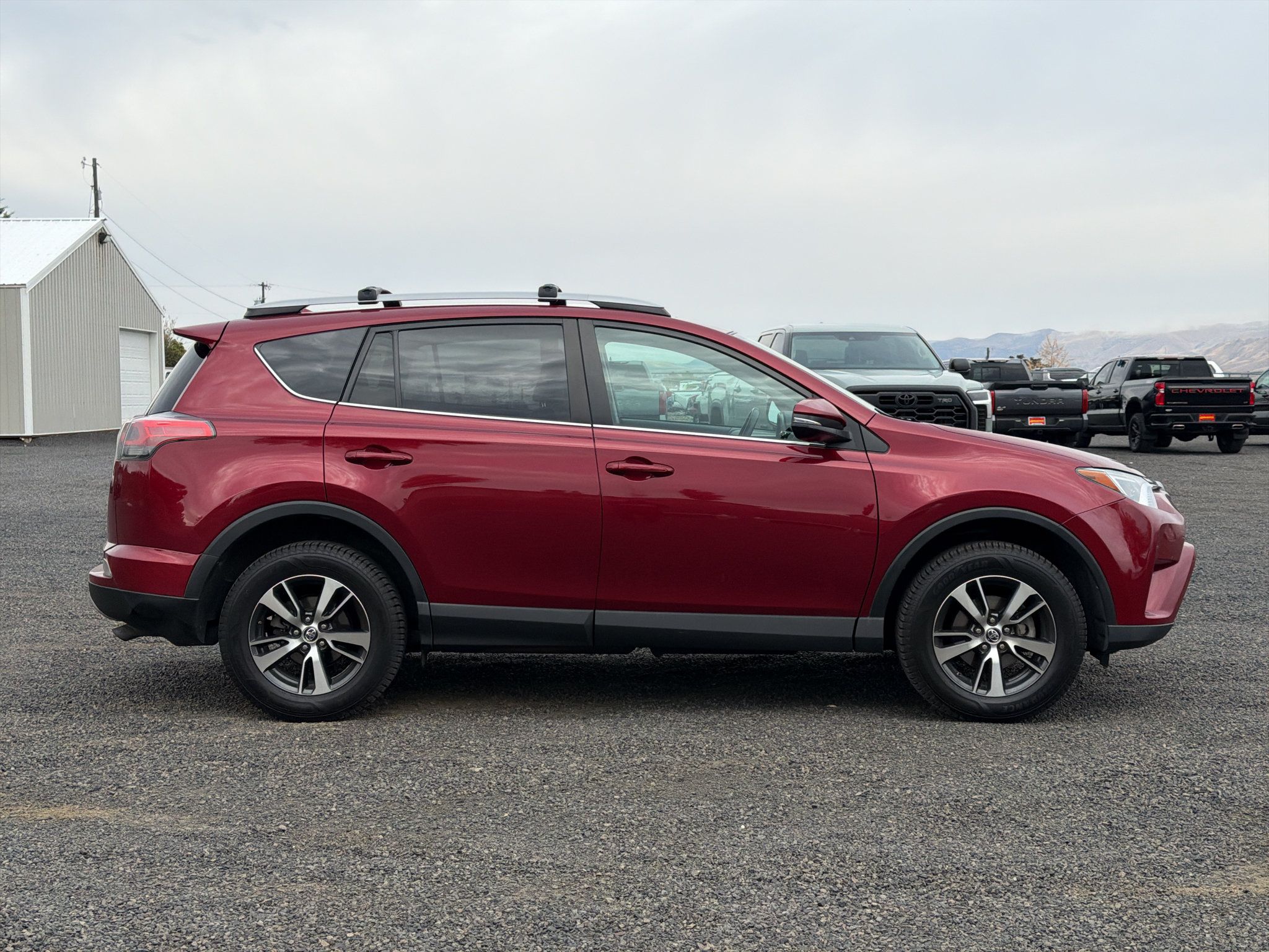 Certified 2018 Toyota RAV4 XLE AWD/4WD image 13