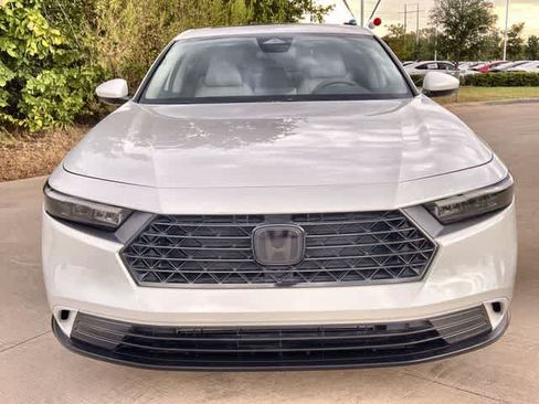 Used 2023 Honda Accord EX image 7
