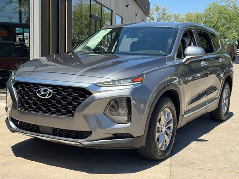 Used 2019 Hyundai Santa Fe SE AWD/4WD image 2