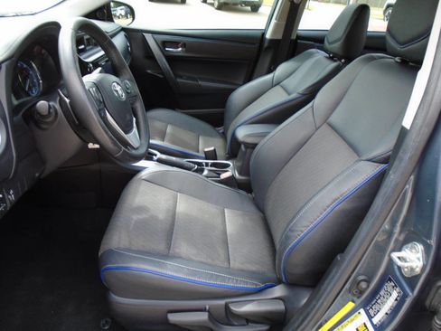 Used 2019 Toyota Corolla SE FWD image 9