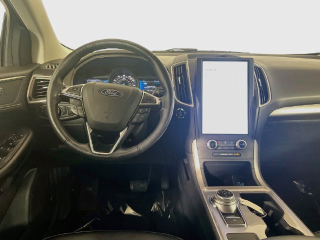 Used 2024 Ford Edge SEL AWD/4WD image 18