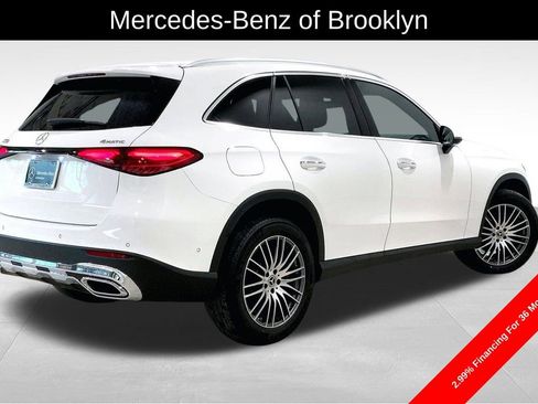 Certified 2025 Mercedes-Benz GLC 300 4MATIC image 12