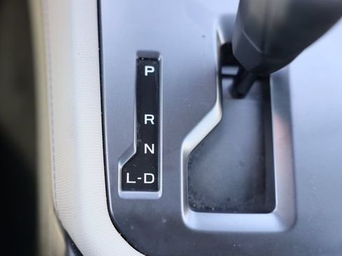 Certified 2025 Subaru Forester AWD/4WD image 34